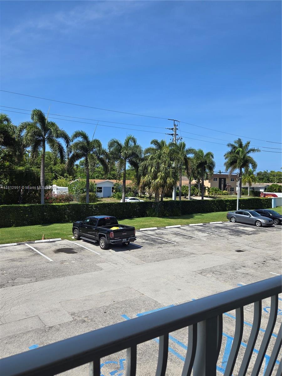 PALM VILLAGE CLUB CONDO - Residential