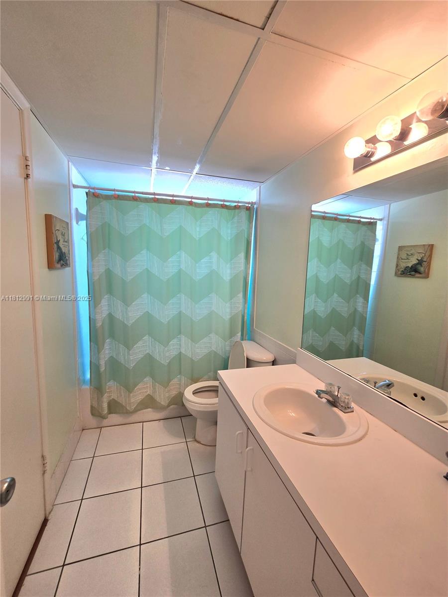 PALM VILLAGE CLUB CONDO - Residential