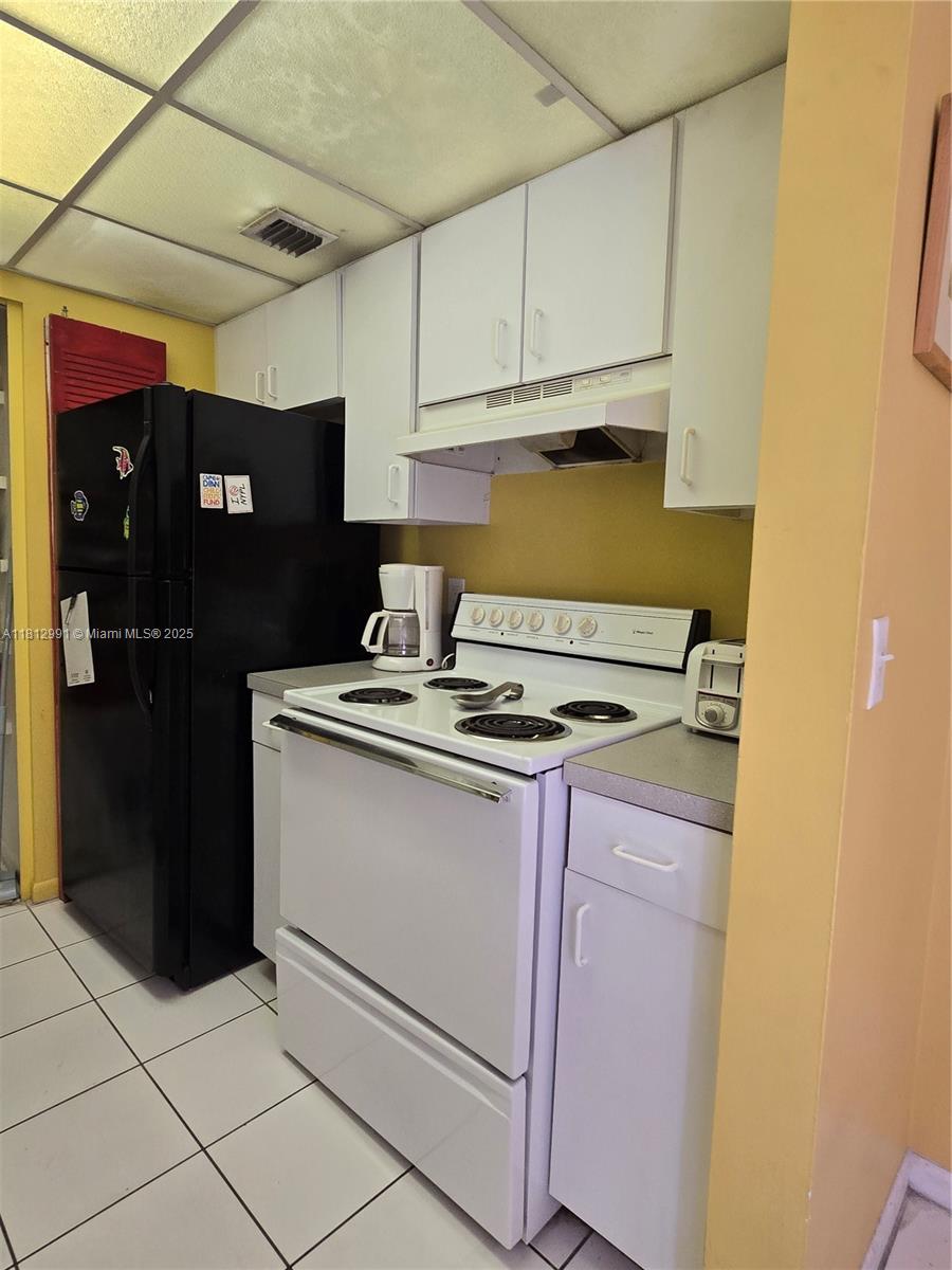 PALM VILLAGE CLUB CONDO - Residential