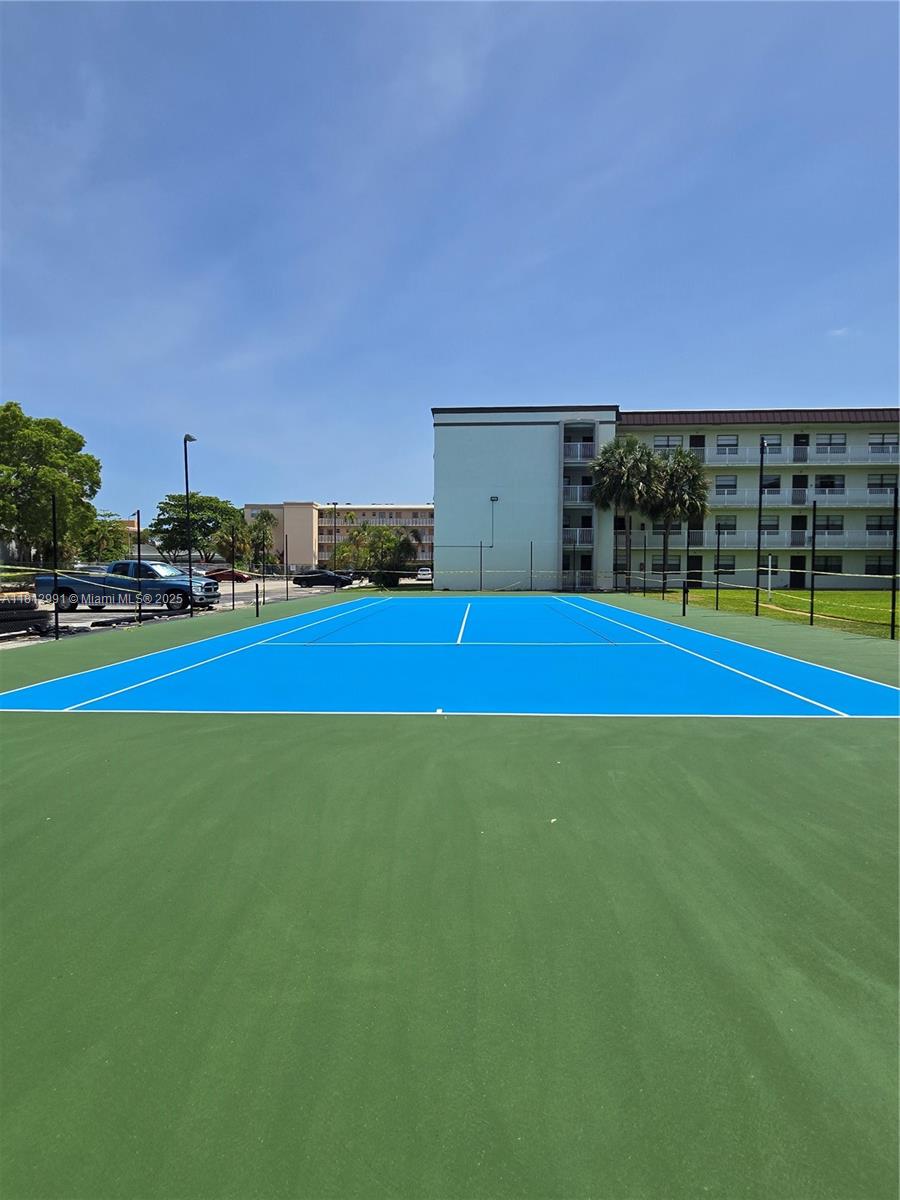 PALM VILLAGE CLUB CONDO - Residential
