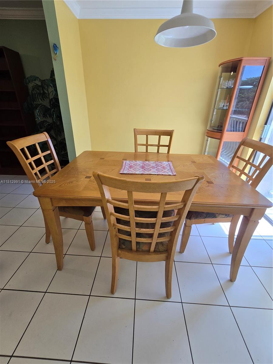 PALM VILLAGE CLUB CONDO - Residential