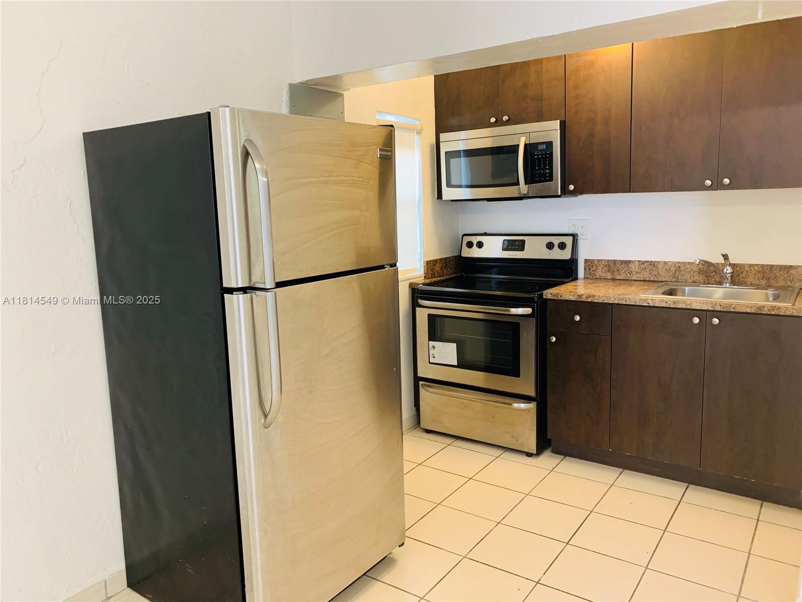 619 Ne 88th St 2, Miami, Broward County, Florida - 1 Bathrooms - 