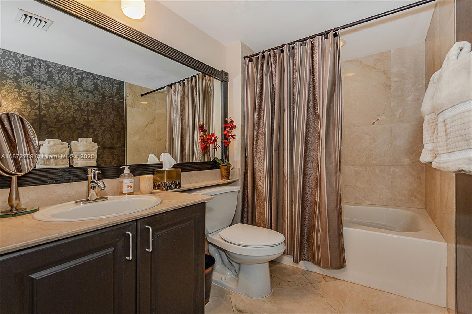 YACHT CLUB AT PORTOFINO C - Residential Lease