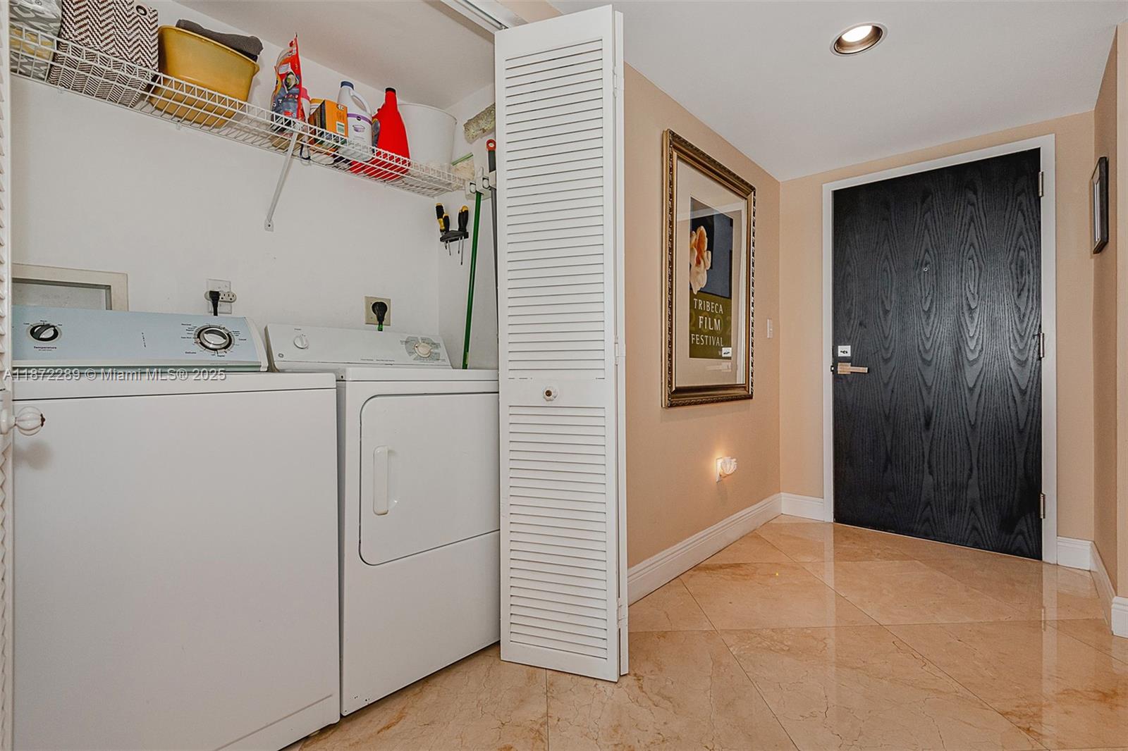 YACHT CLUB AT PORTOFINO C - Residential Lease