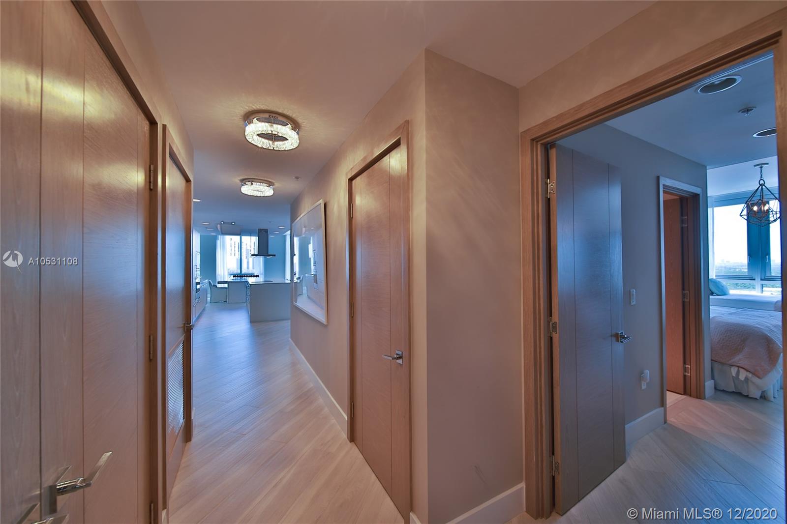 MARINA PALMS RESIDENCES S - Residential