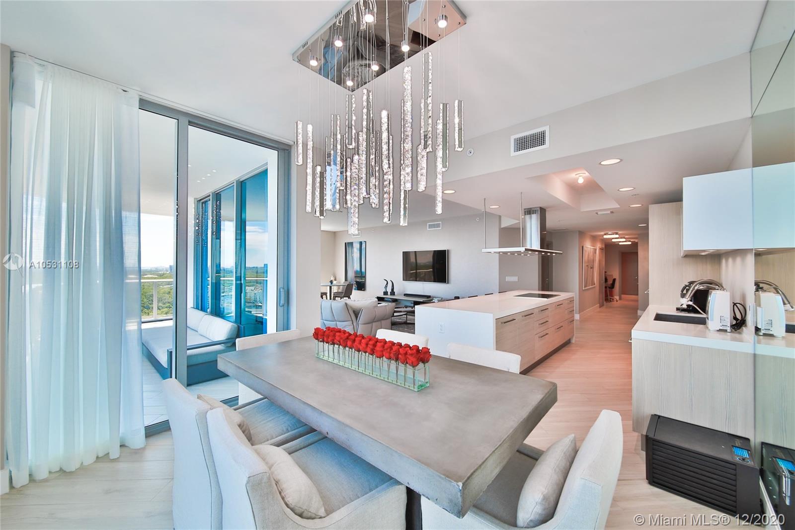 MARINA PALMS RESIDENCES S - Residential