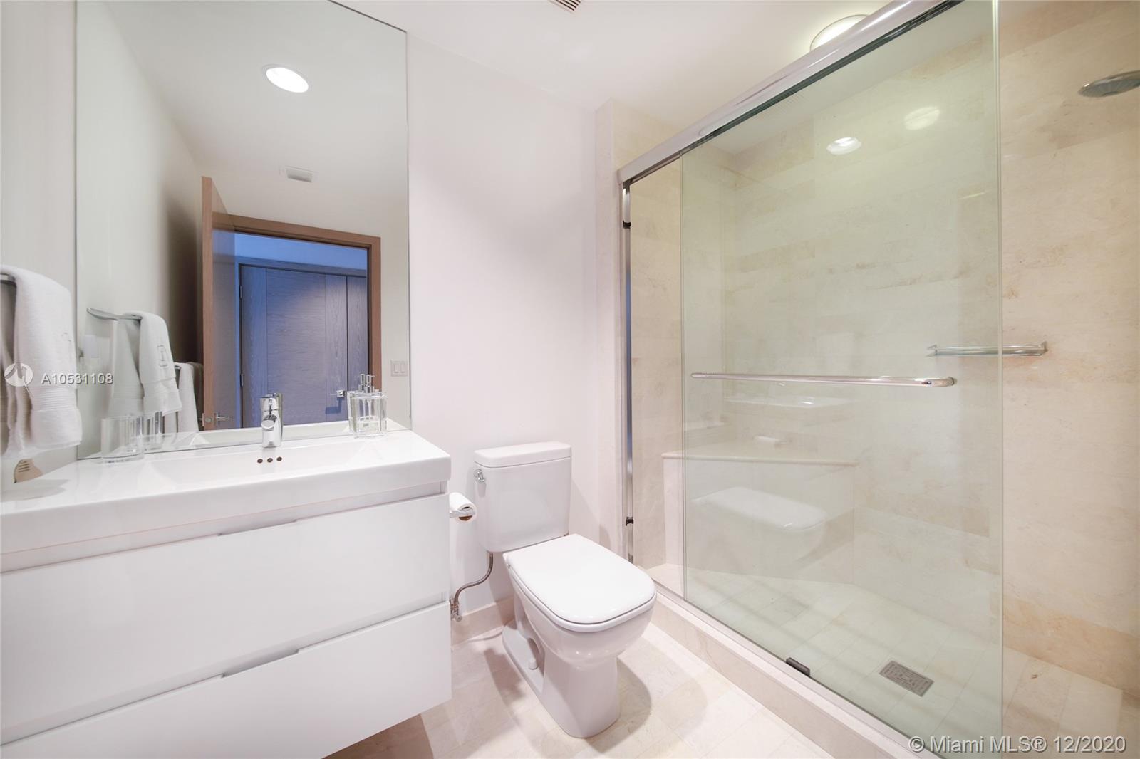 MARINA PALMS RESIDENCES S - Residential