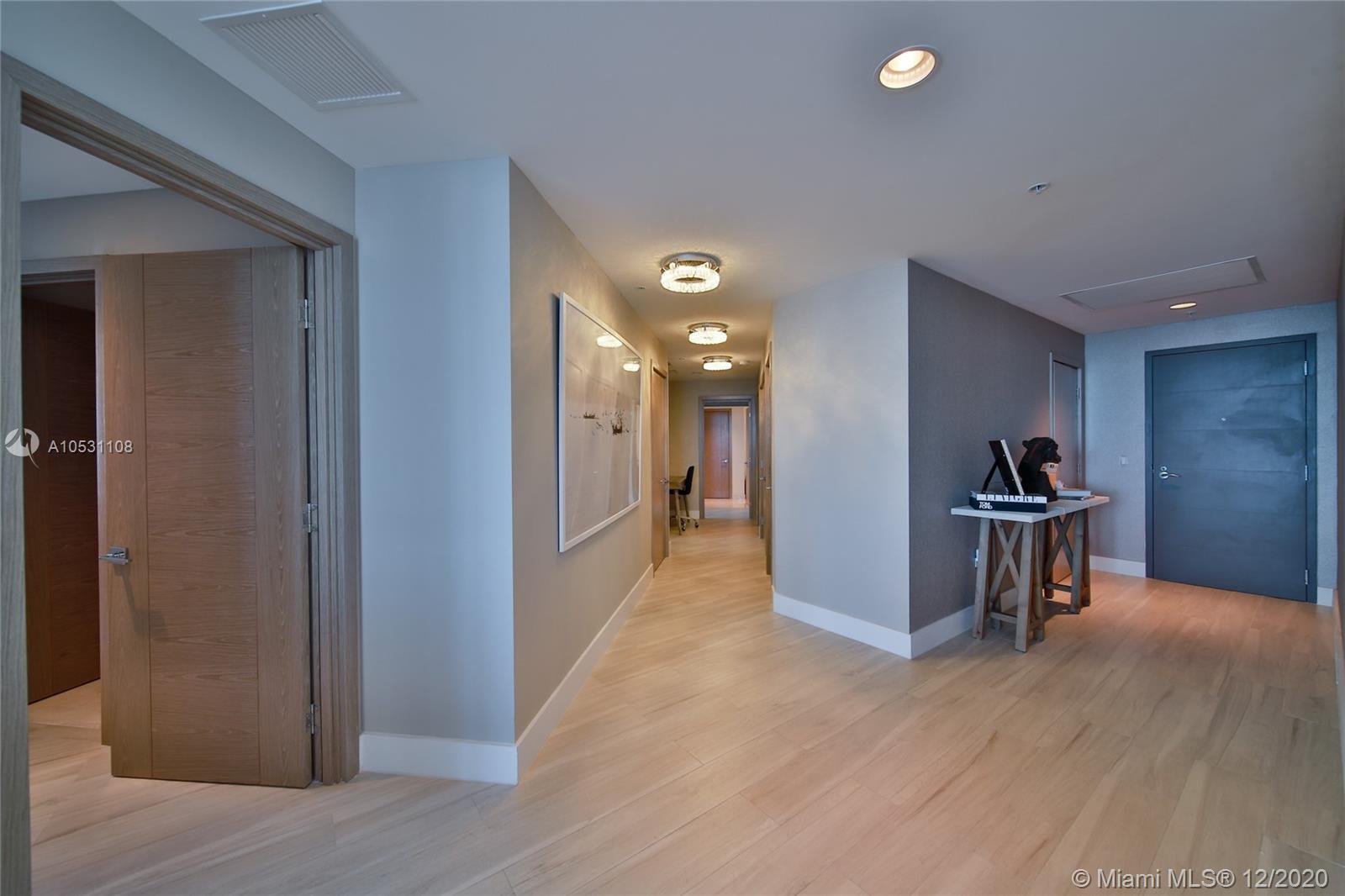 MARINA PALMS RESIDENCES S - Residential