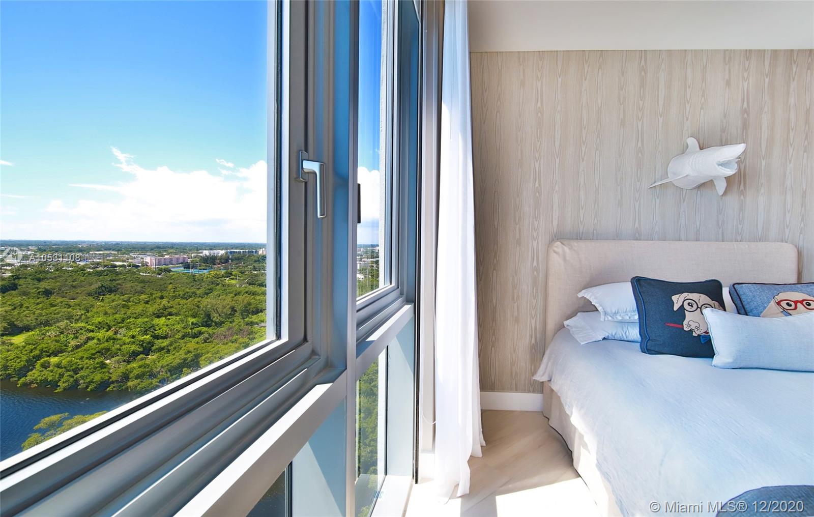 MARINA PALMS RESIDENCES S - Residential