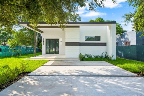 Photo of 870 Superior St, Opa Locka, FL 33054 (MLS # A12106923)