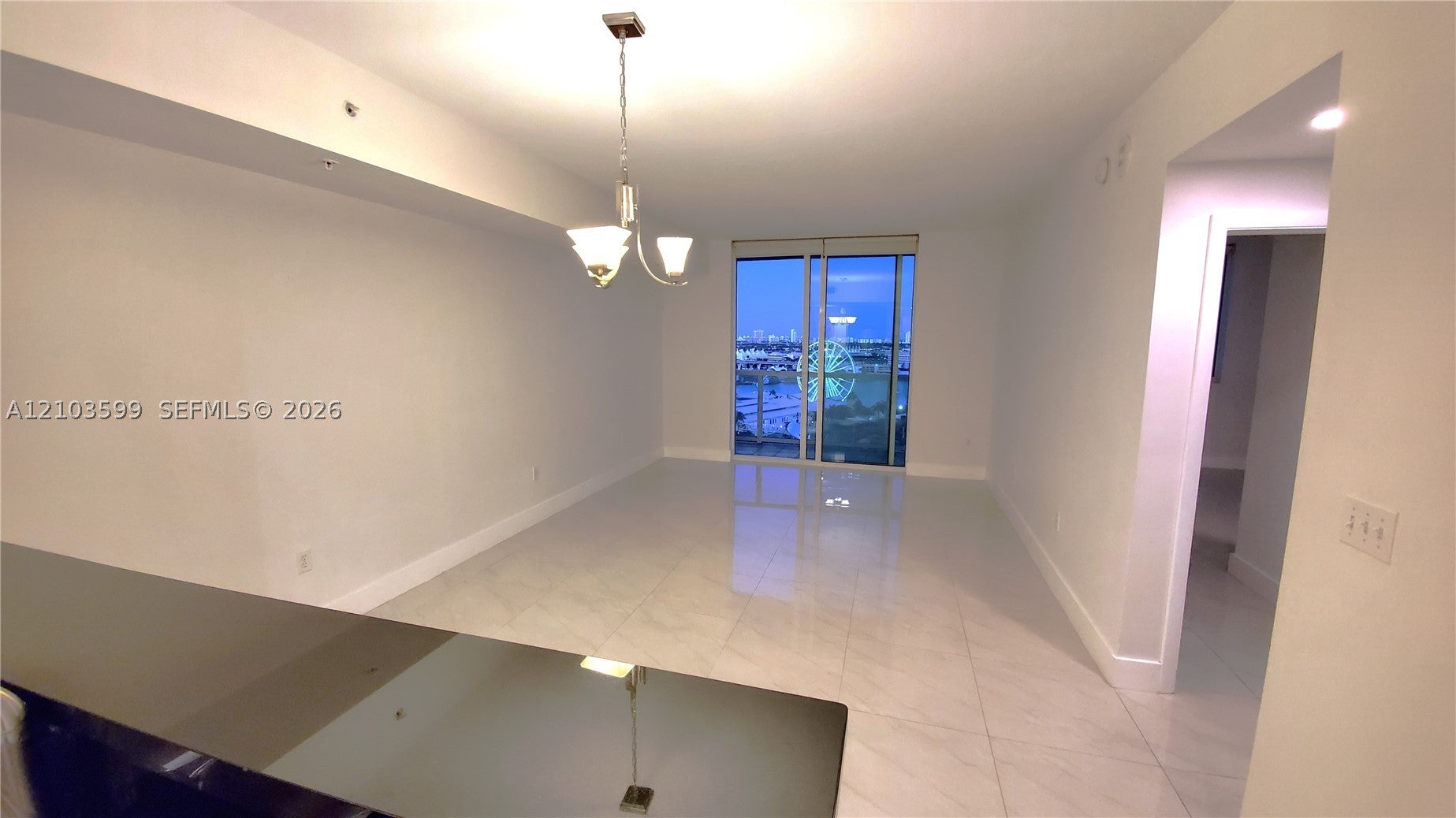 253 NE 2nd St 1809