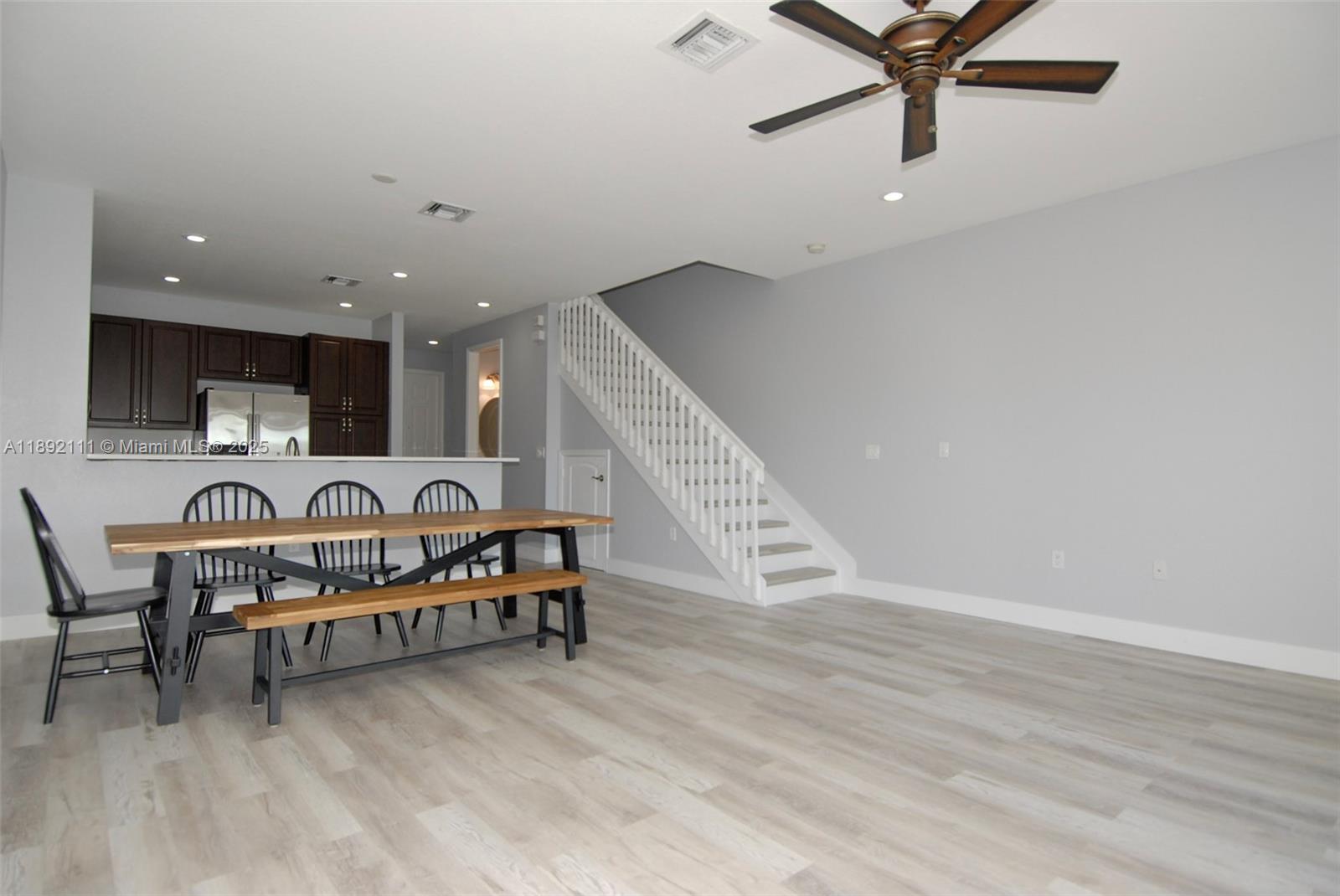 SADDLE BRIDGE - Residential