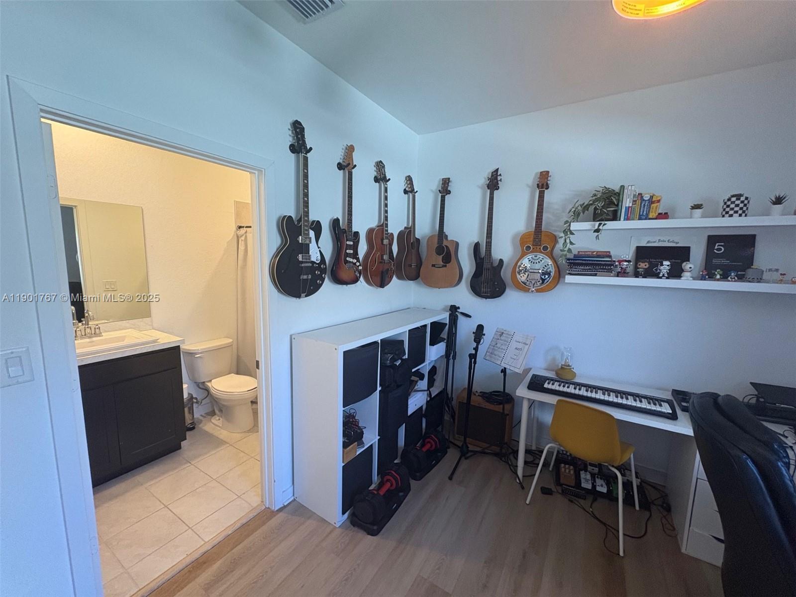 FVP SUBDIVISION - Residential Lease