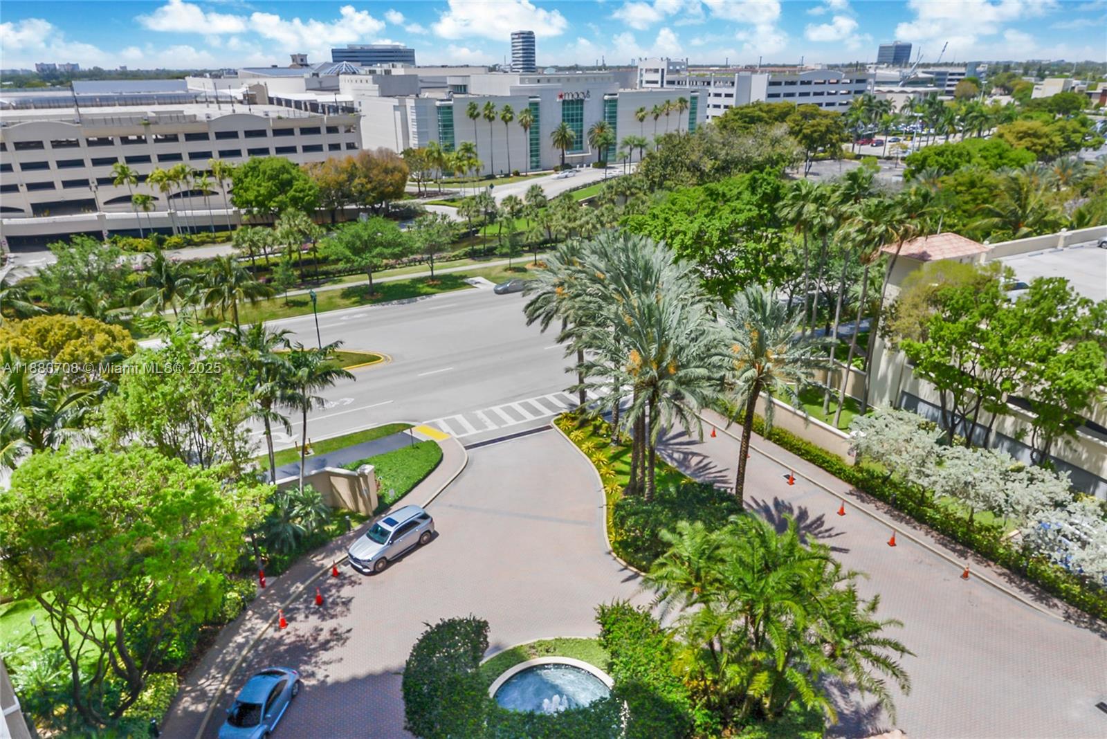 TURNBERRY ON THE GREEN CO - Residential