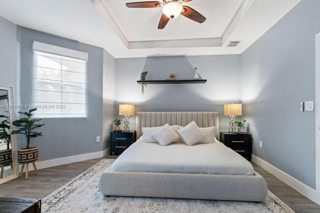 BEACON AT DORAL - Residential