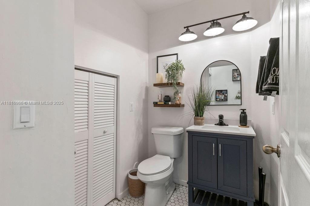 BEACON AT DORAL - Residential