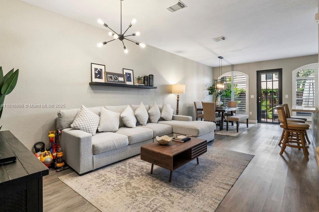 BEACON AT DORAL - Residential