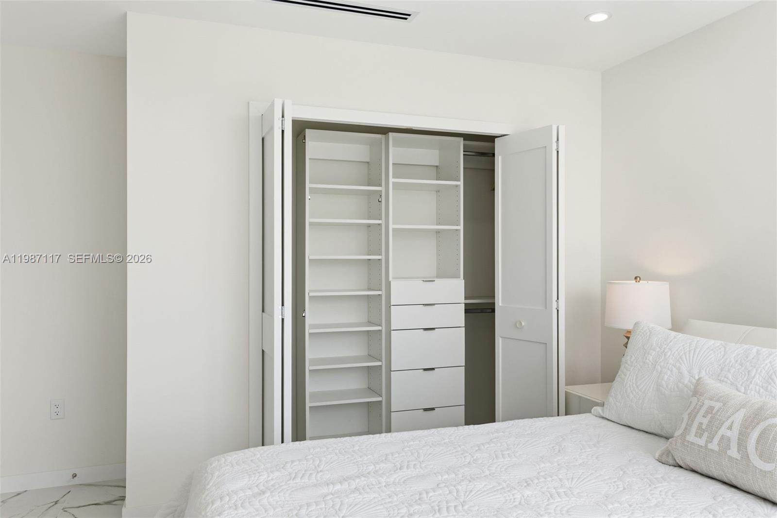 KEY LARGO OCEAN RESORT CO - Residential