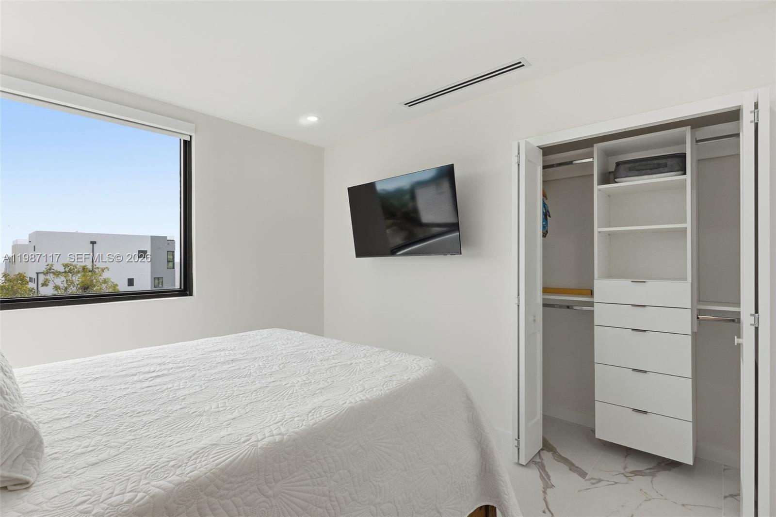 KEY LARGO OCEAN RESORT CO - Residential