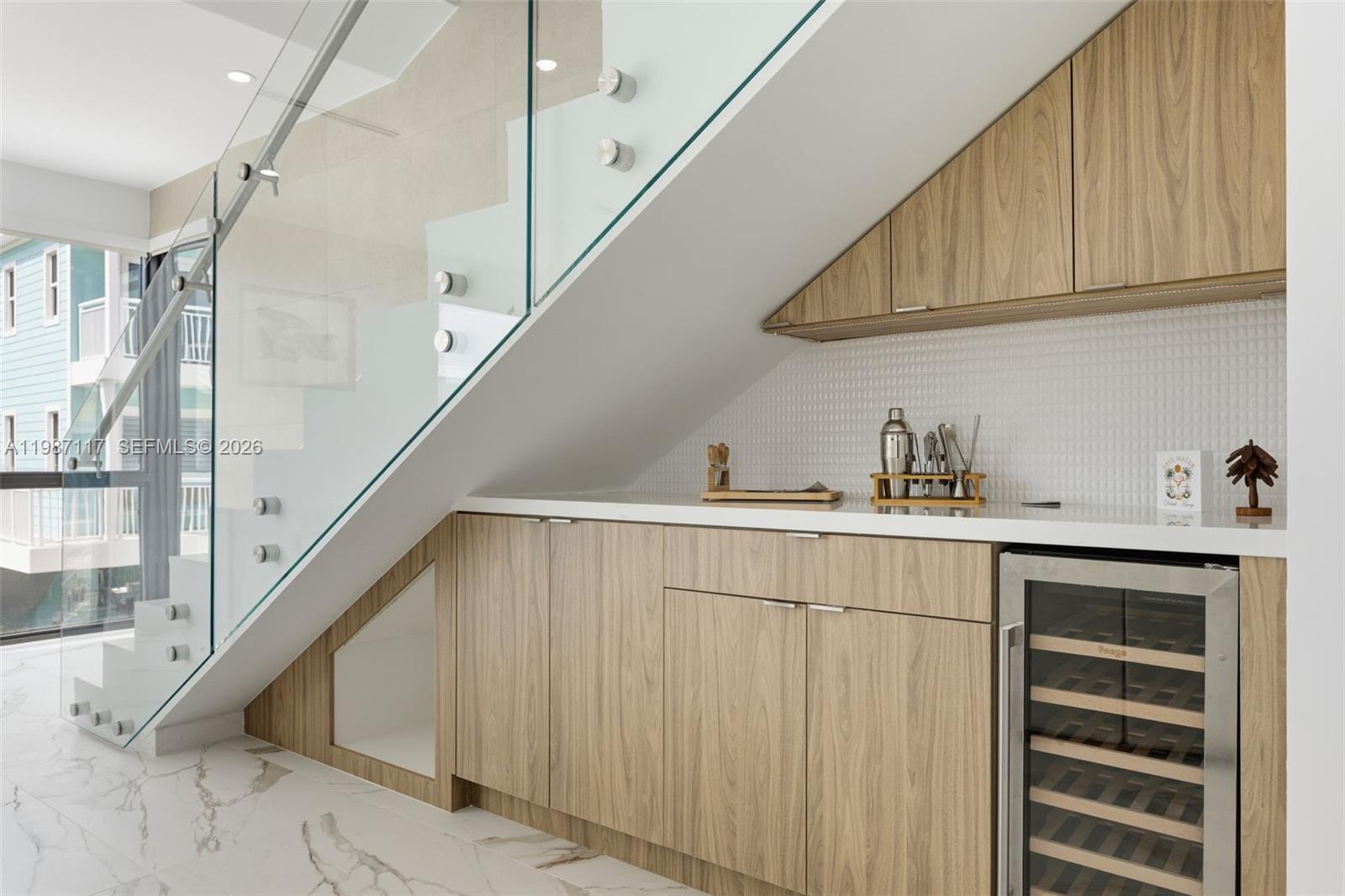 KEY LARGO OCEAN RESORT CO - Residential