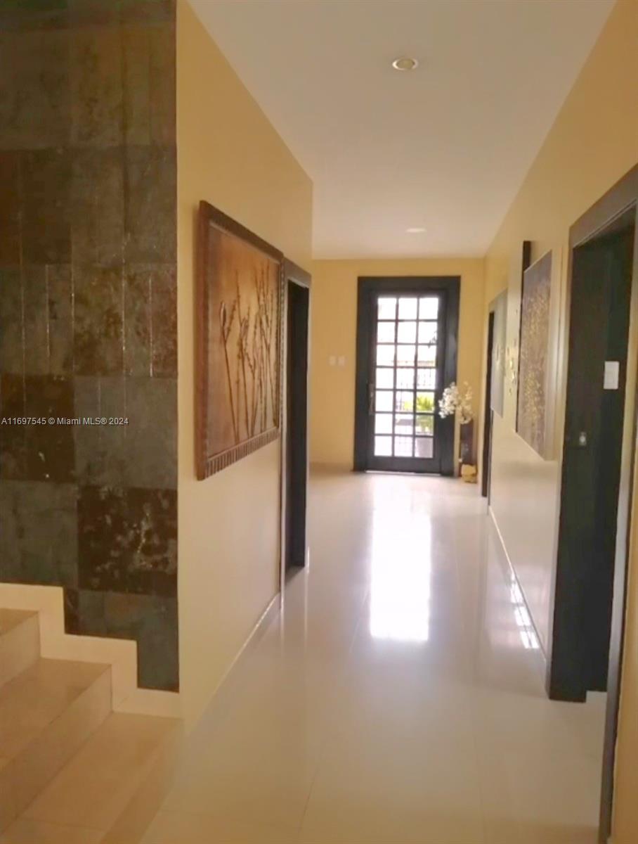 Los Ceibos - Residential