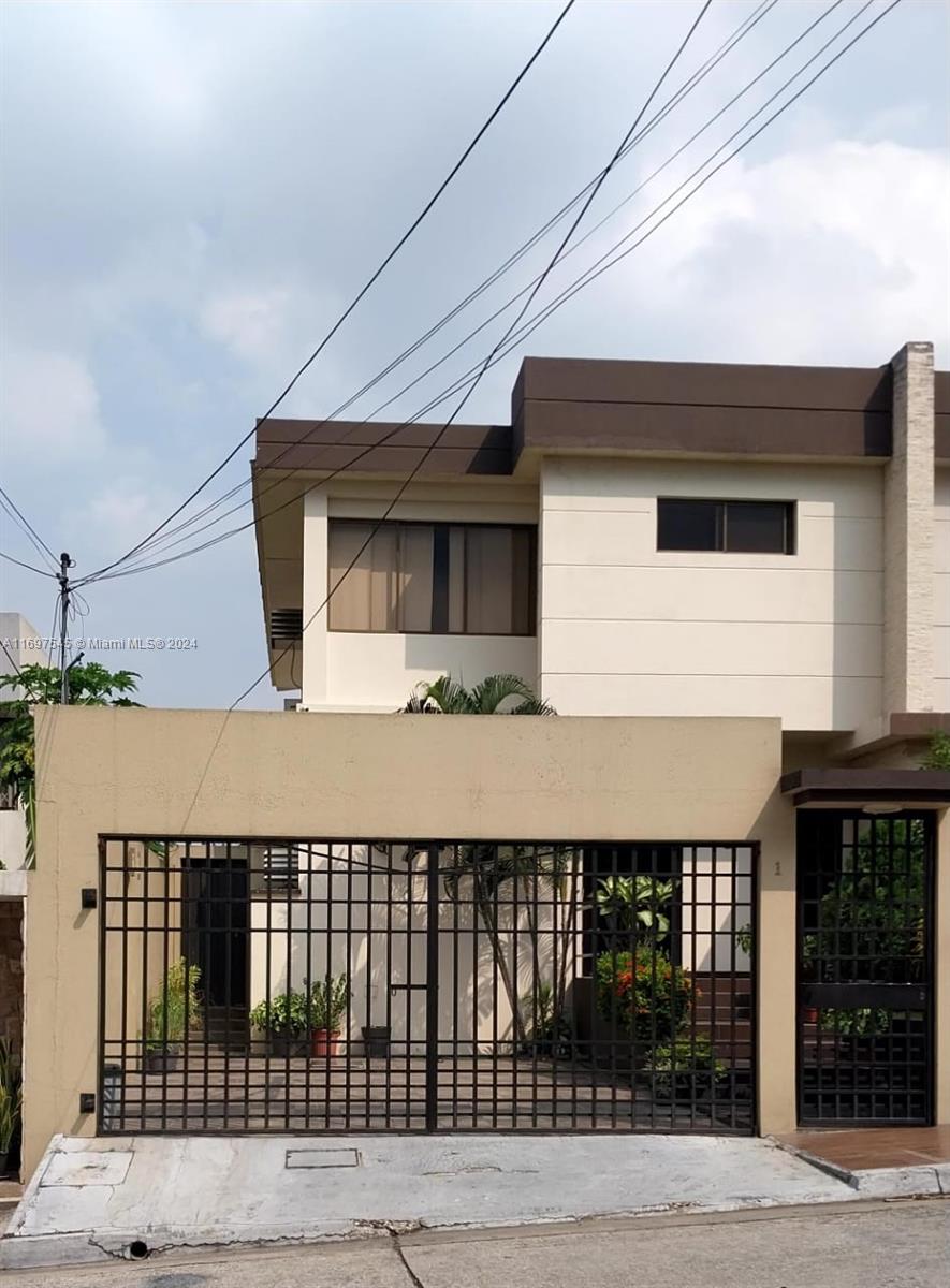 Los Ceibos - Residential