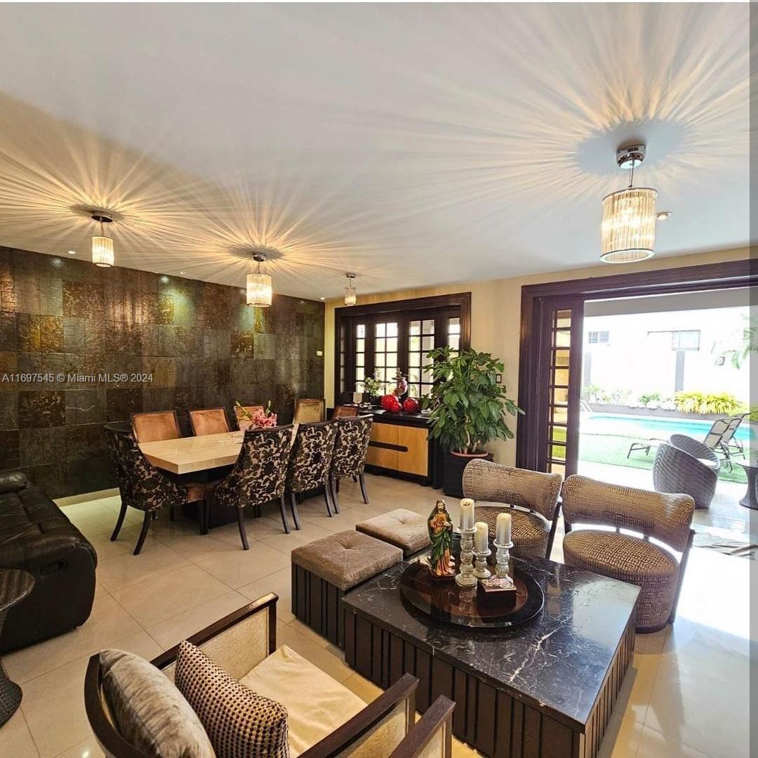Los Ceibos - Residential