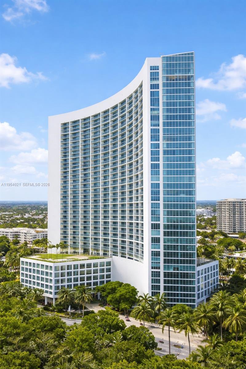 BLUE CONDO - Residential