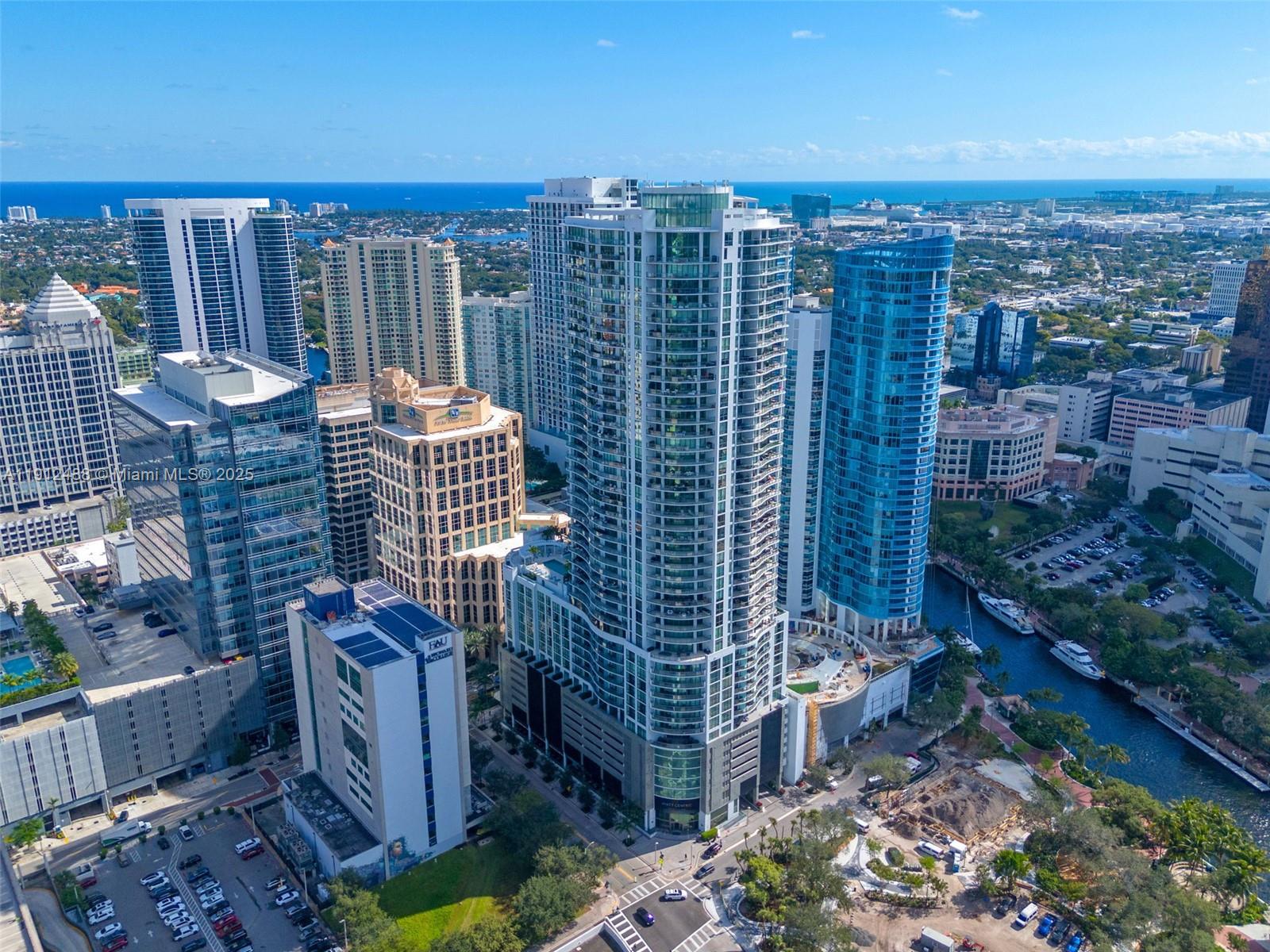 100 LAS OLAS CONDO - Residential