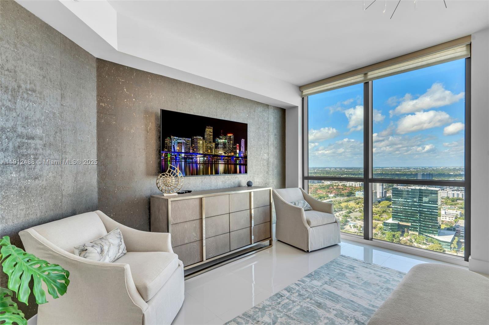 100 LAS OLAS CONDO - Residential