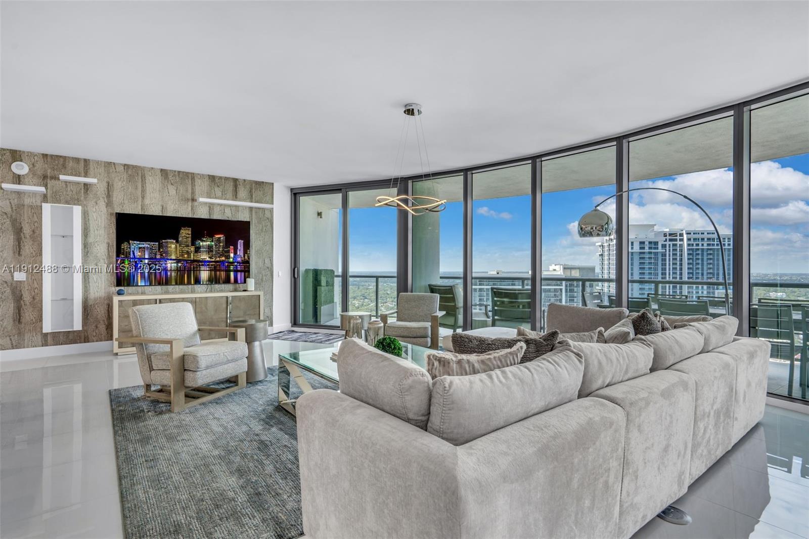 100 LAS OLAS CONDO - Residential
