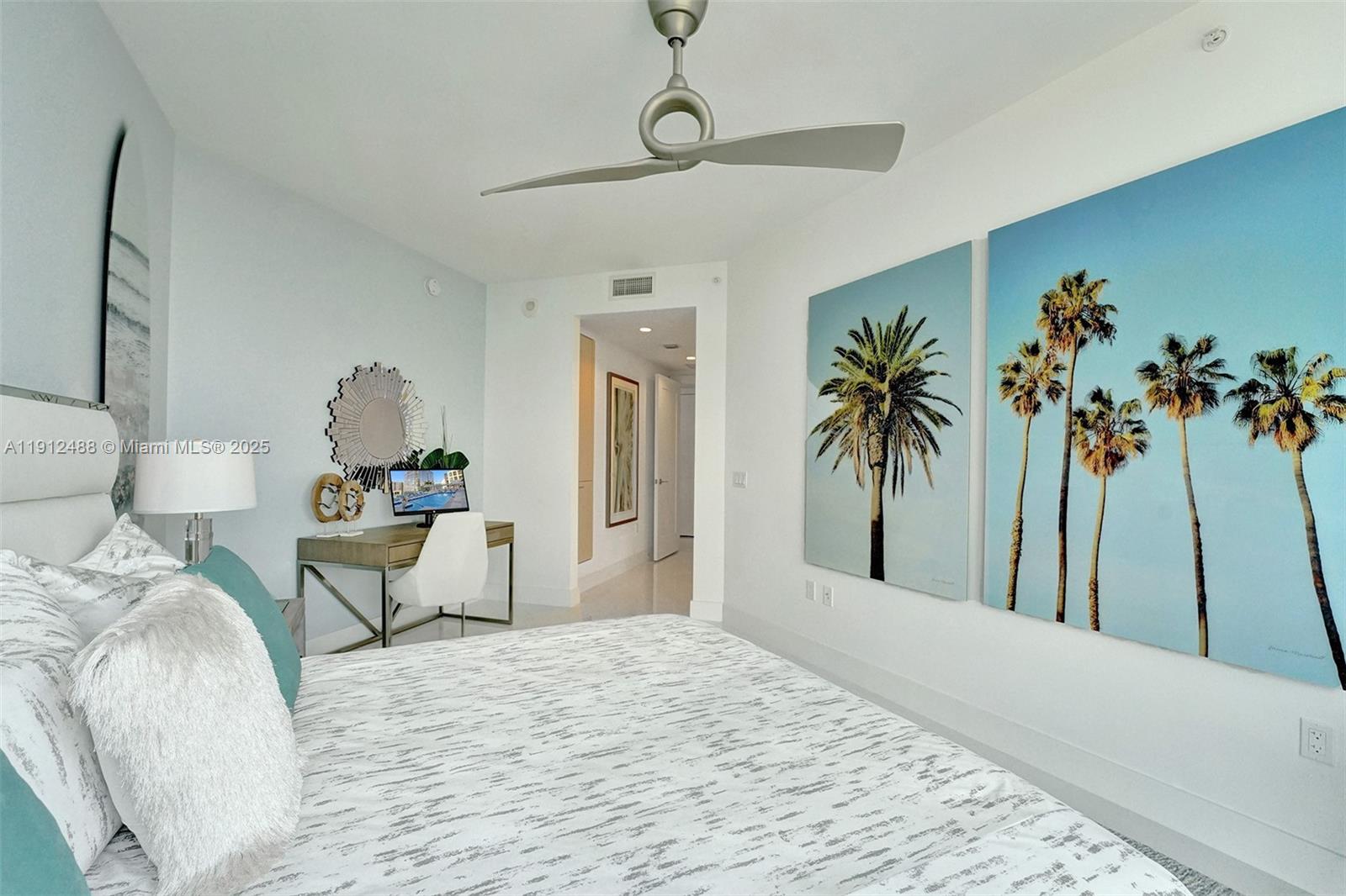 100 LAS OLAS CONDO - Residential