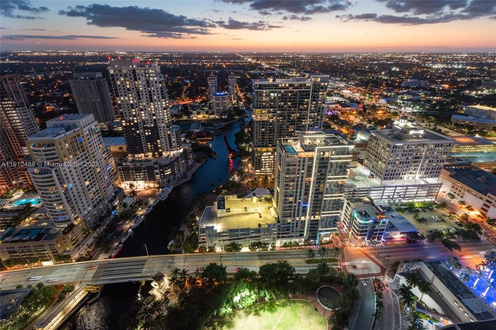 100 LAS OLAS CONDO - Residential