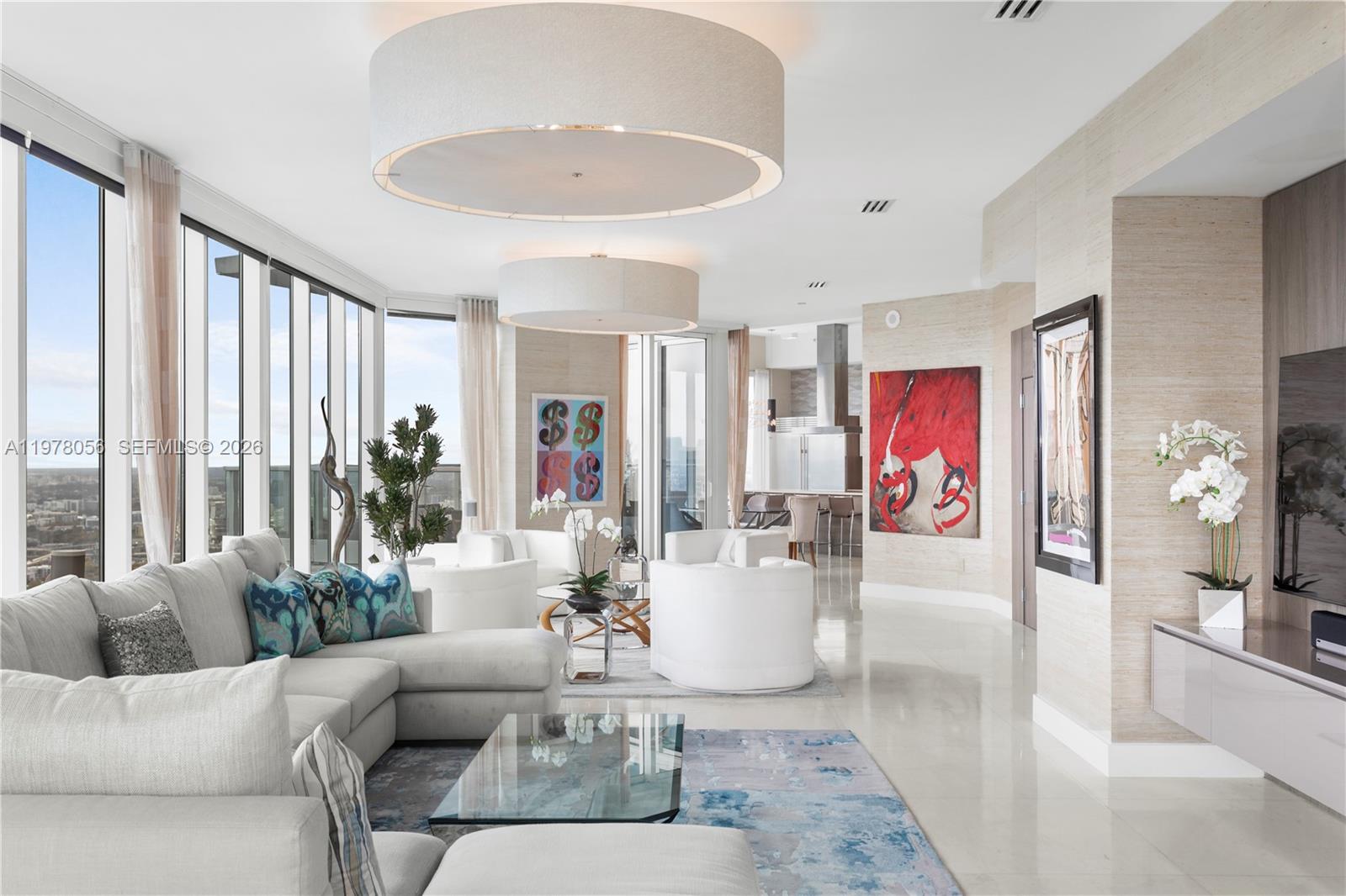 PARAMOUNT BAY CONDO - Residential