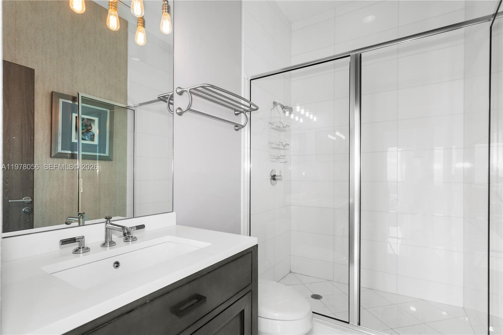 PARAMOUNT BAY CONDO - Residential