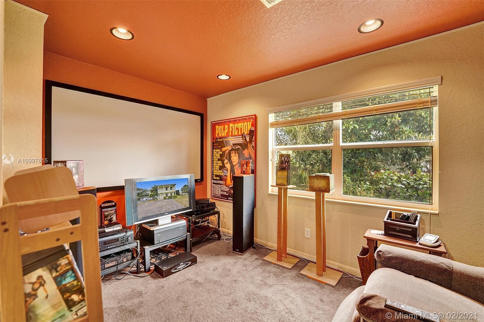 TOWN OF DANIA - Residential