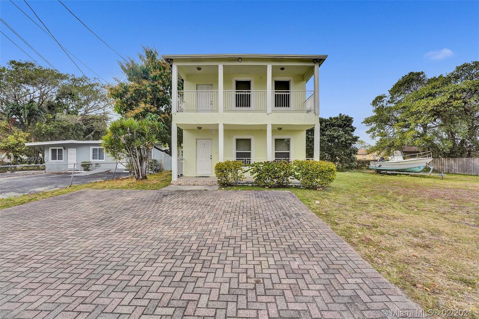 TOWN OF DANIA - Residential