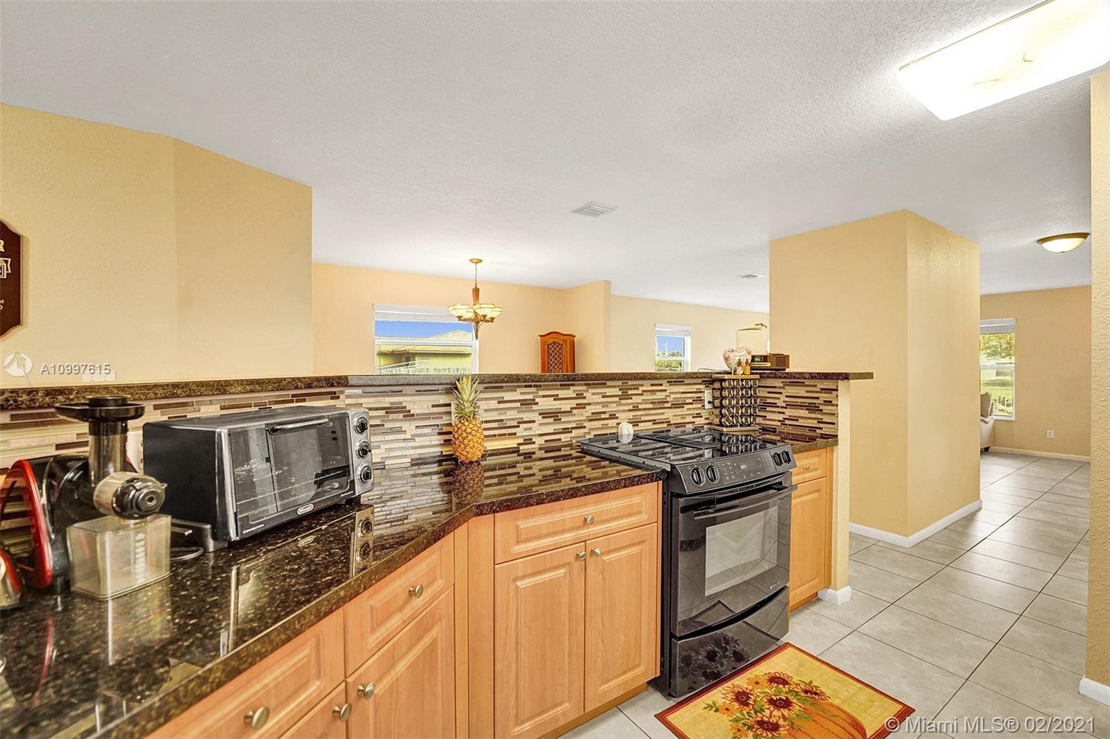 TOWN OF DANIA - Residential