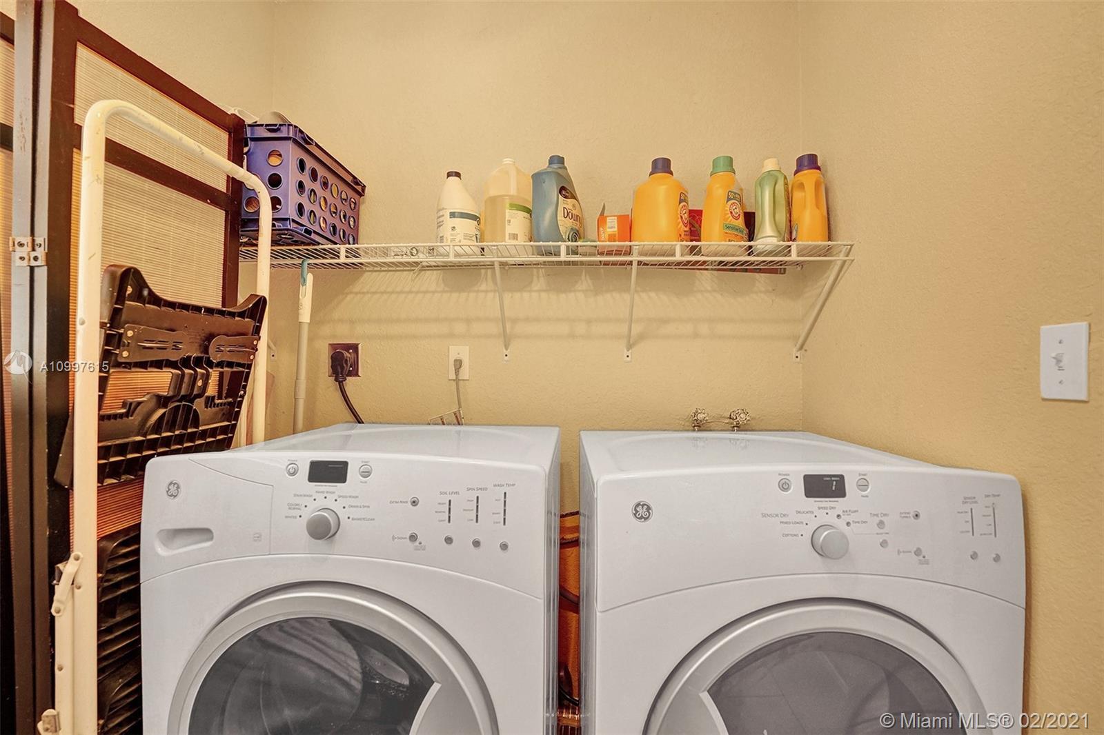 TOWN OF DANIA - Residential