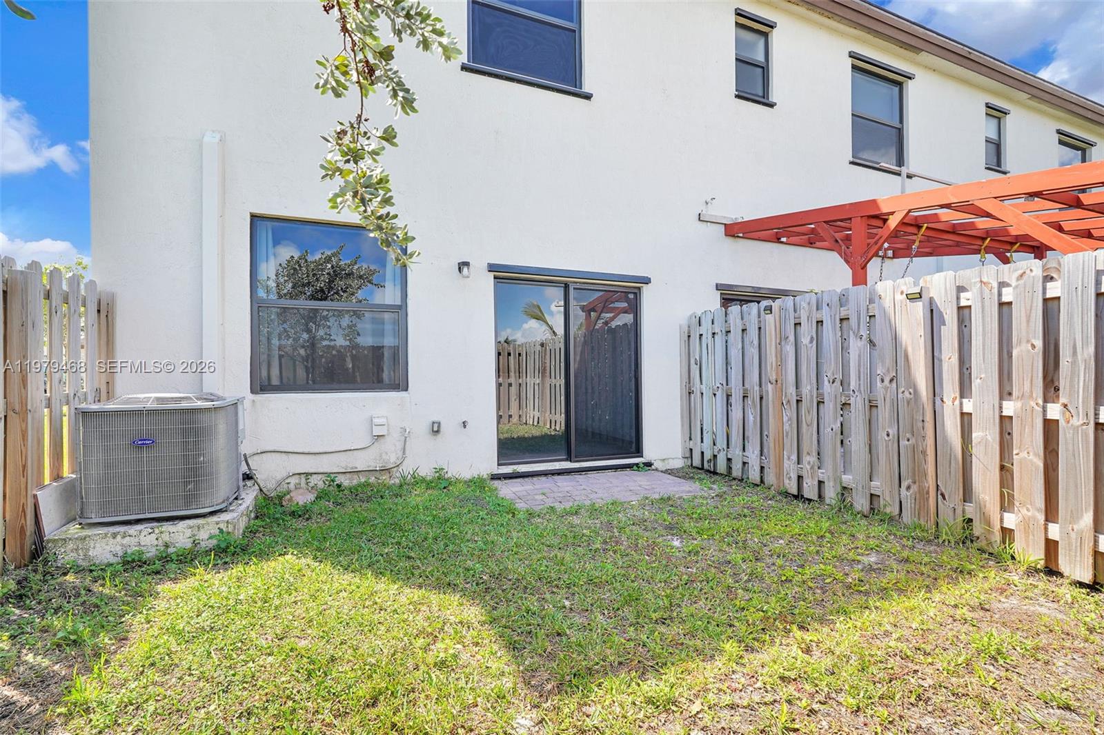 ENCLAVE SOUTH PHASE 2 - Residential