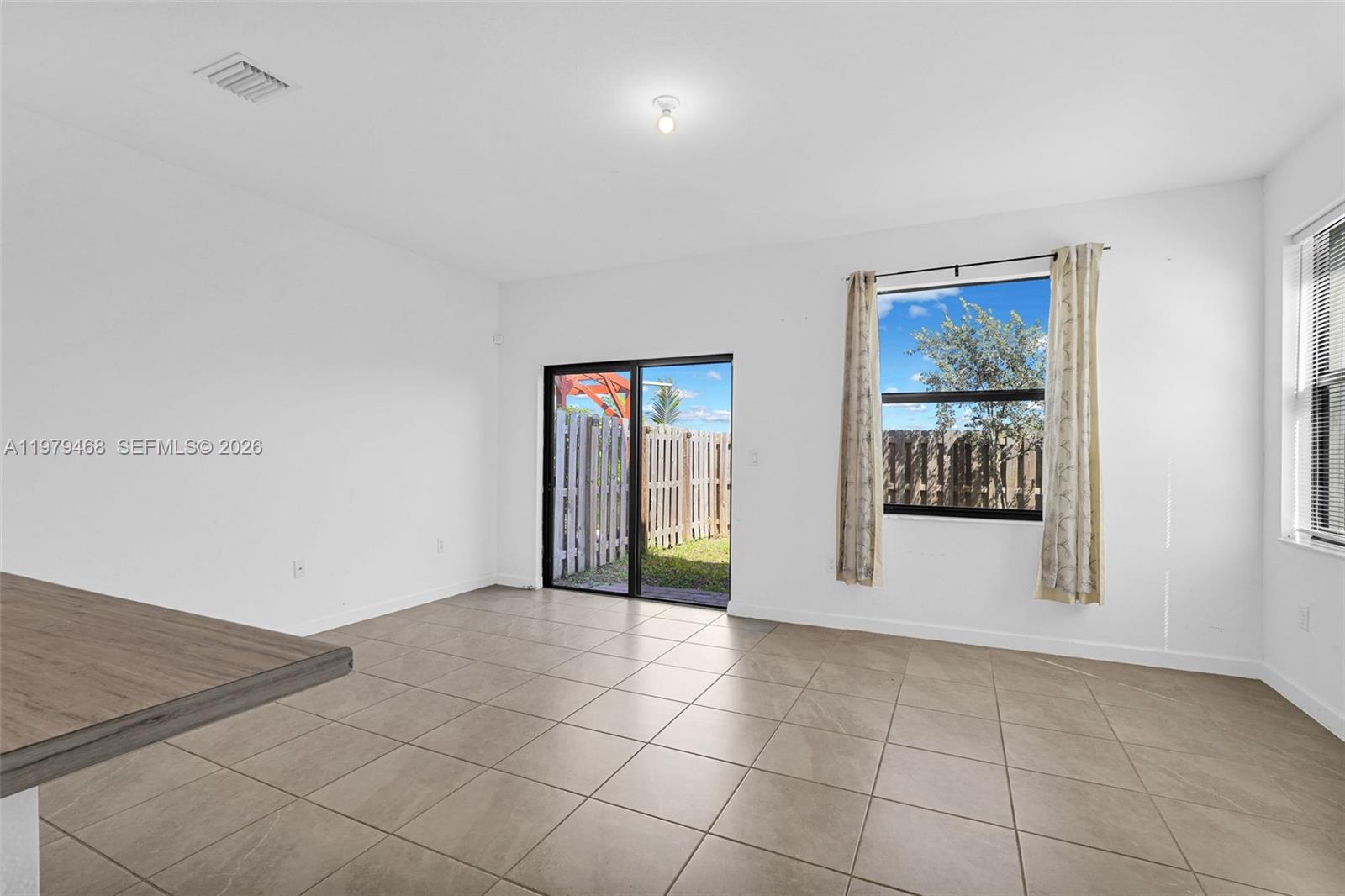 ENCLAVE SOUTH PHASE 2 - Residential