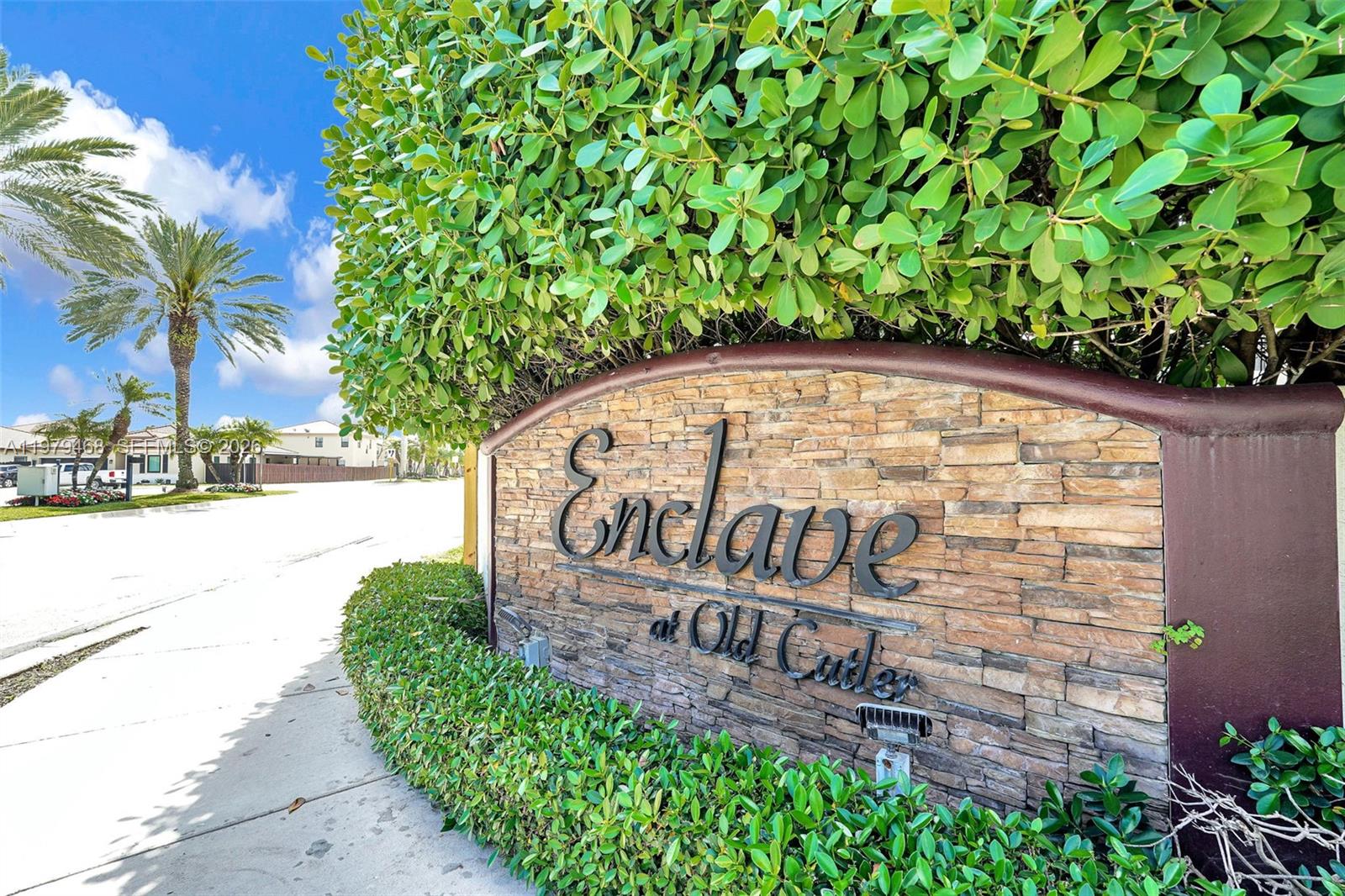 ENCLAVE SOUTH PHASE 2 - Residential