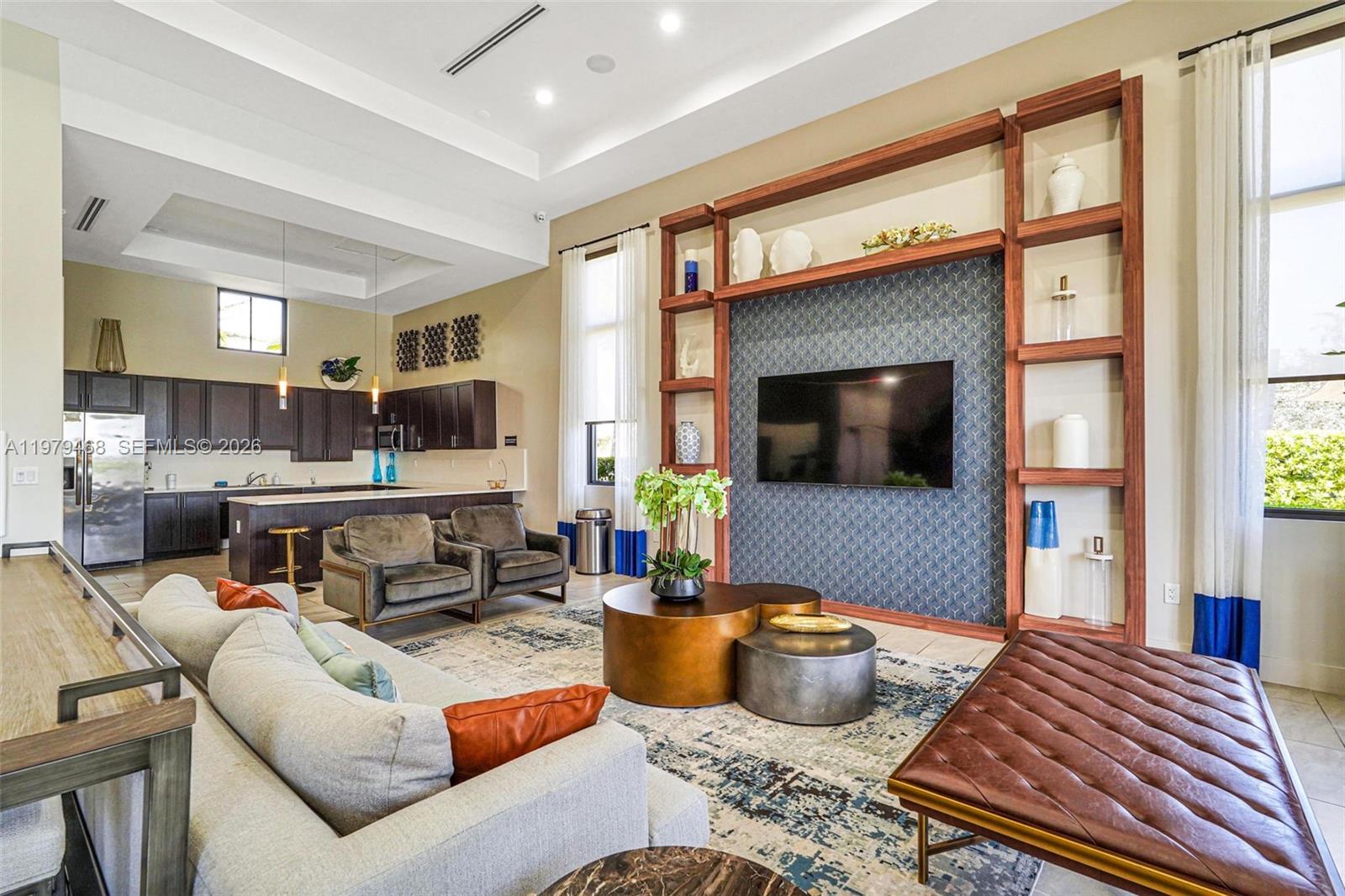 ENCLAVE SOUTH PHASE 2 - Residential