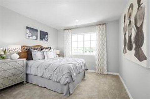 Photo of 561 NW 10 Ct, Florida City, FL 33034 (MLS # A11948623)