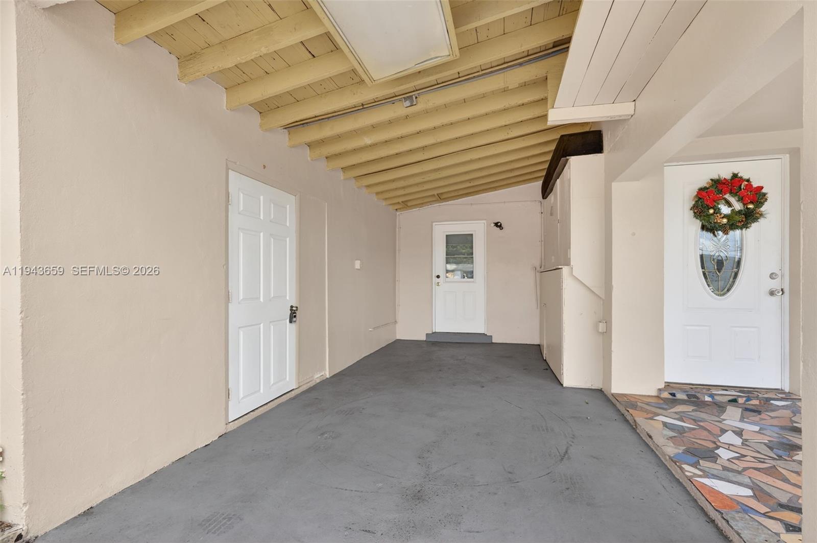 PLAZA ESTATES 3RD SEC - Residential