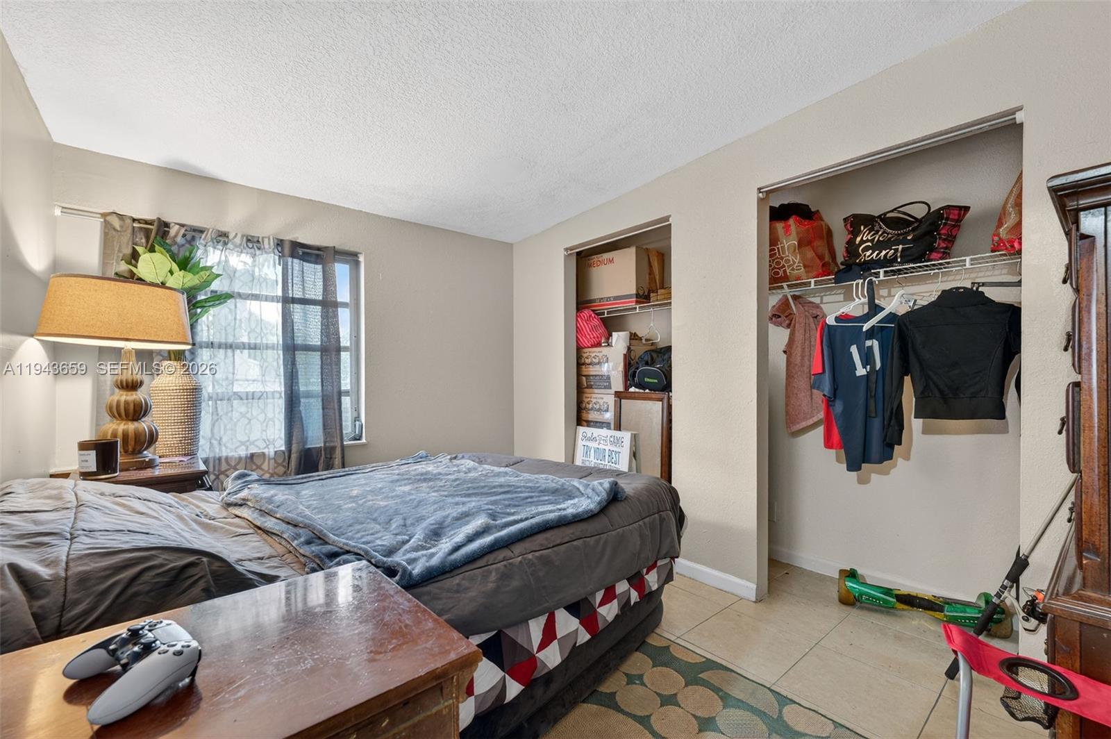 PLAZA ESTATES 3RD SEC - Residential