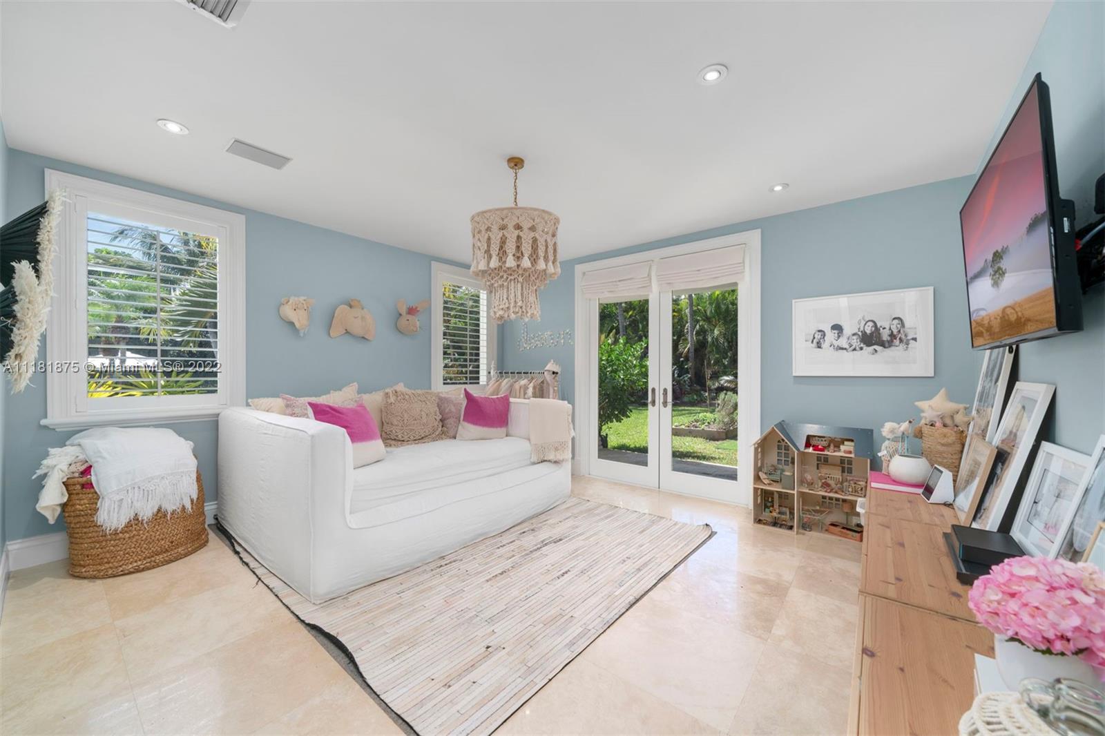 BAY RIDGE ESTS - Residential