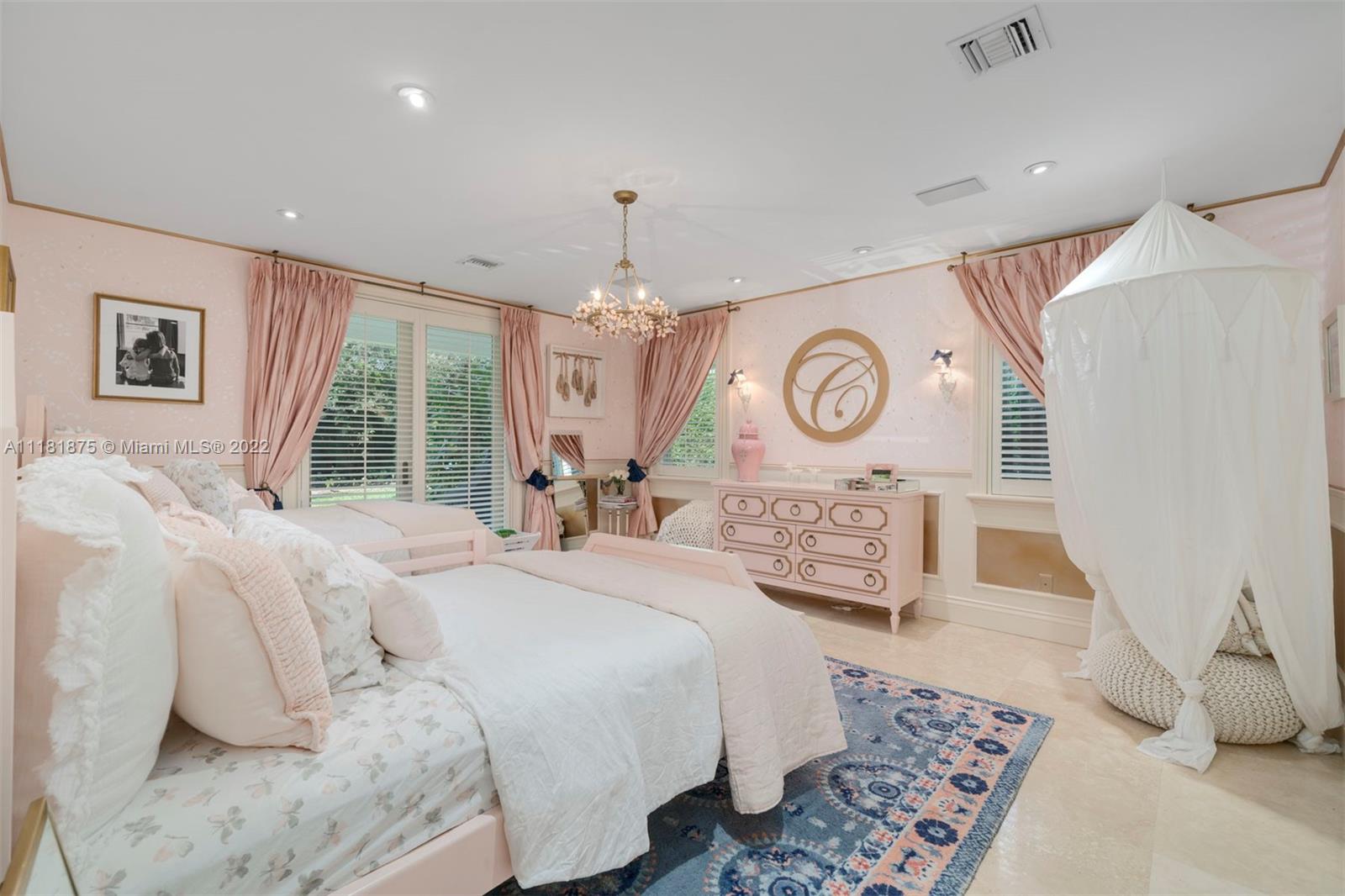 BAY RIDGE ESTS - Residential