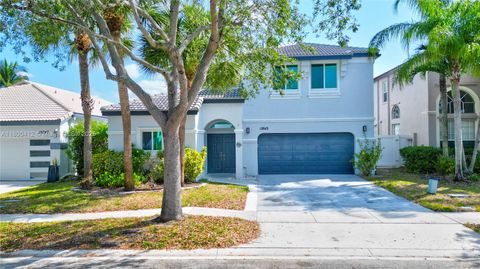 15843 NW 10th St Pembroke Pines FL 33028