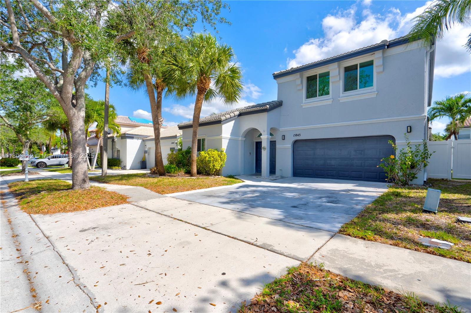 15843 NW 10th St